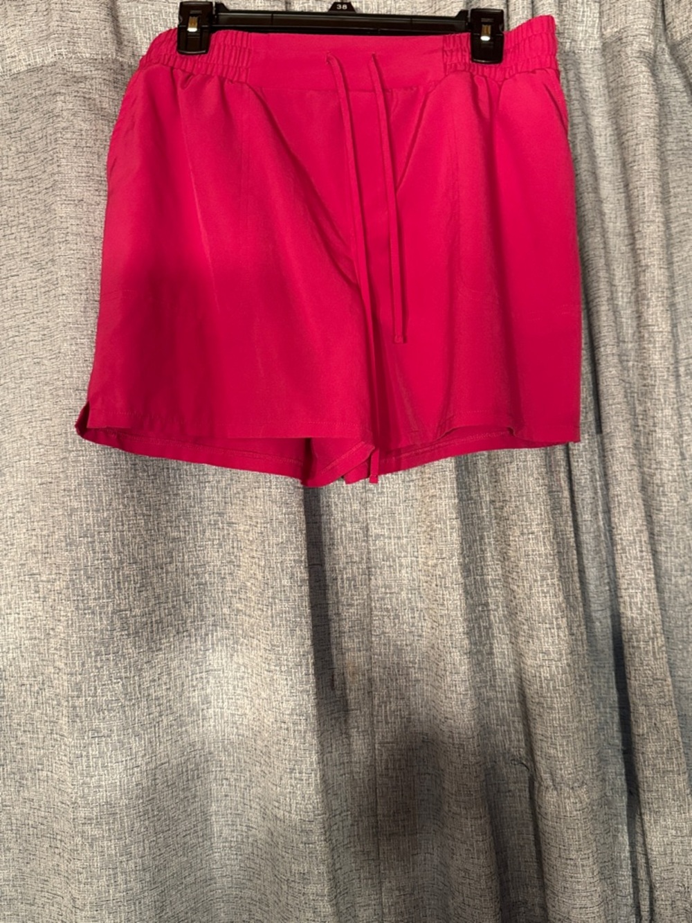 3/$15! 🎈 croft & barrow Hot Pink Drawstring Athletic Shorts